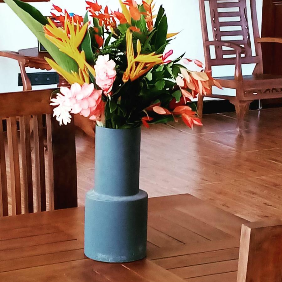Hotel Indigo Unawatuna Bilik gambar